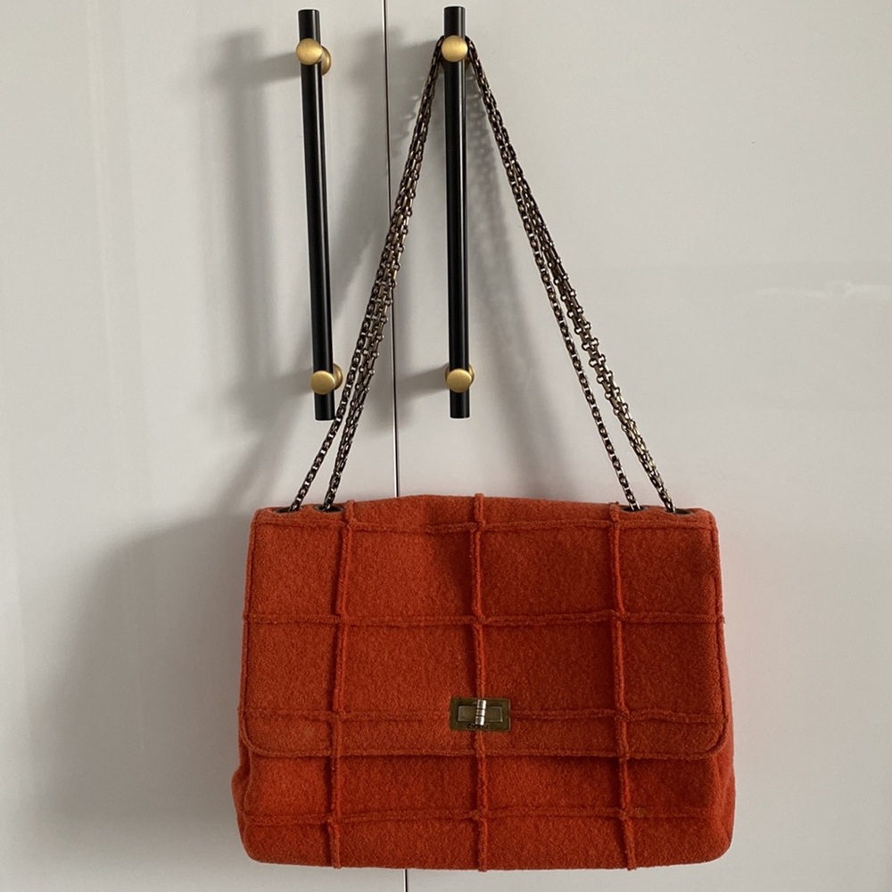 CHANEL Stunning Burnt Orange handbag w/brass hardware & double chain strap.